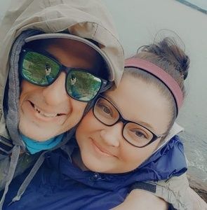 Meet your Posher, Jillian